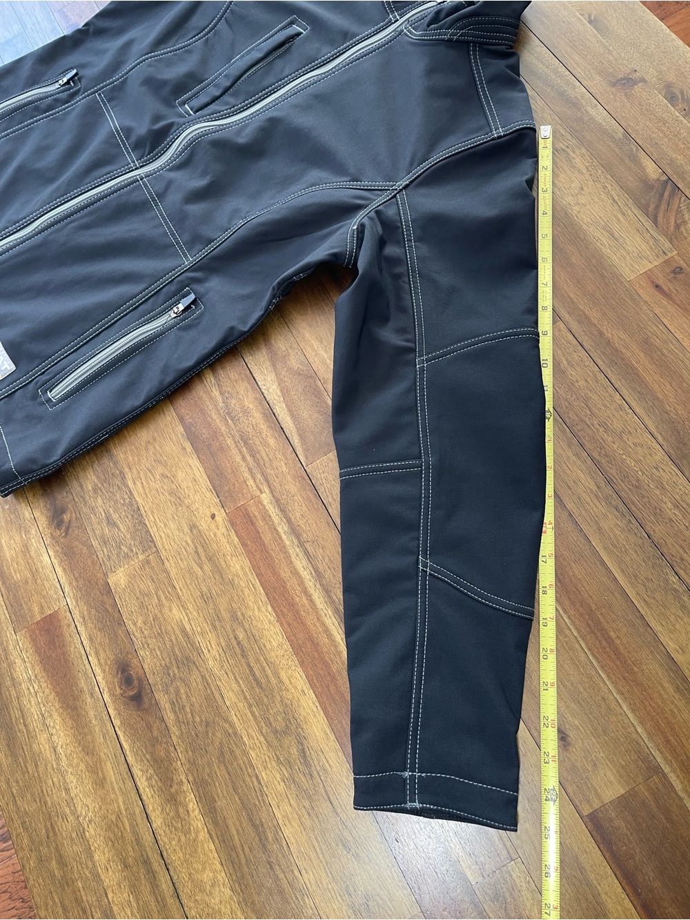 Ariat Rebar Women’s Black Utility Softshell Jacket with White Stitching - Picture 12 of 14
